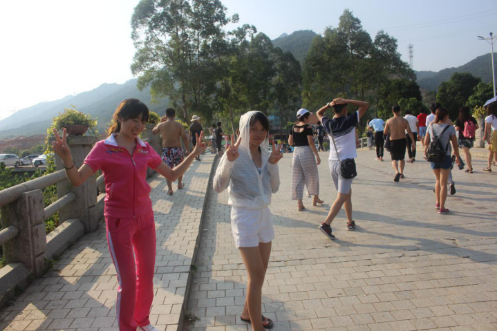 頤特團(tuán)隊(duì) 頤特團(tuán)隊(duì)